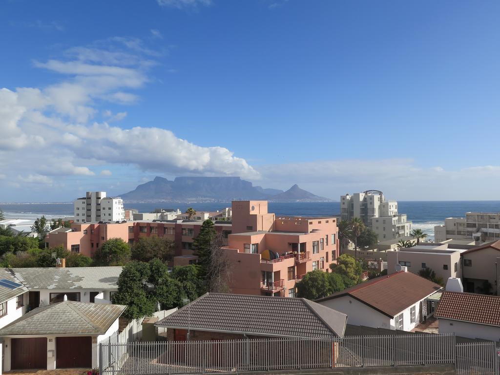 Bread & Barrel Palazzo Blouberg Hotel Bloubergstrand Exterior photo